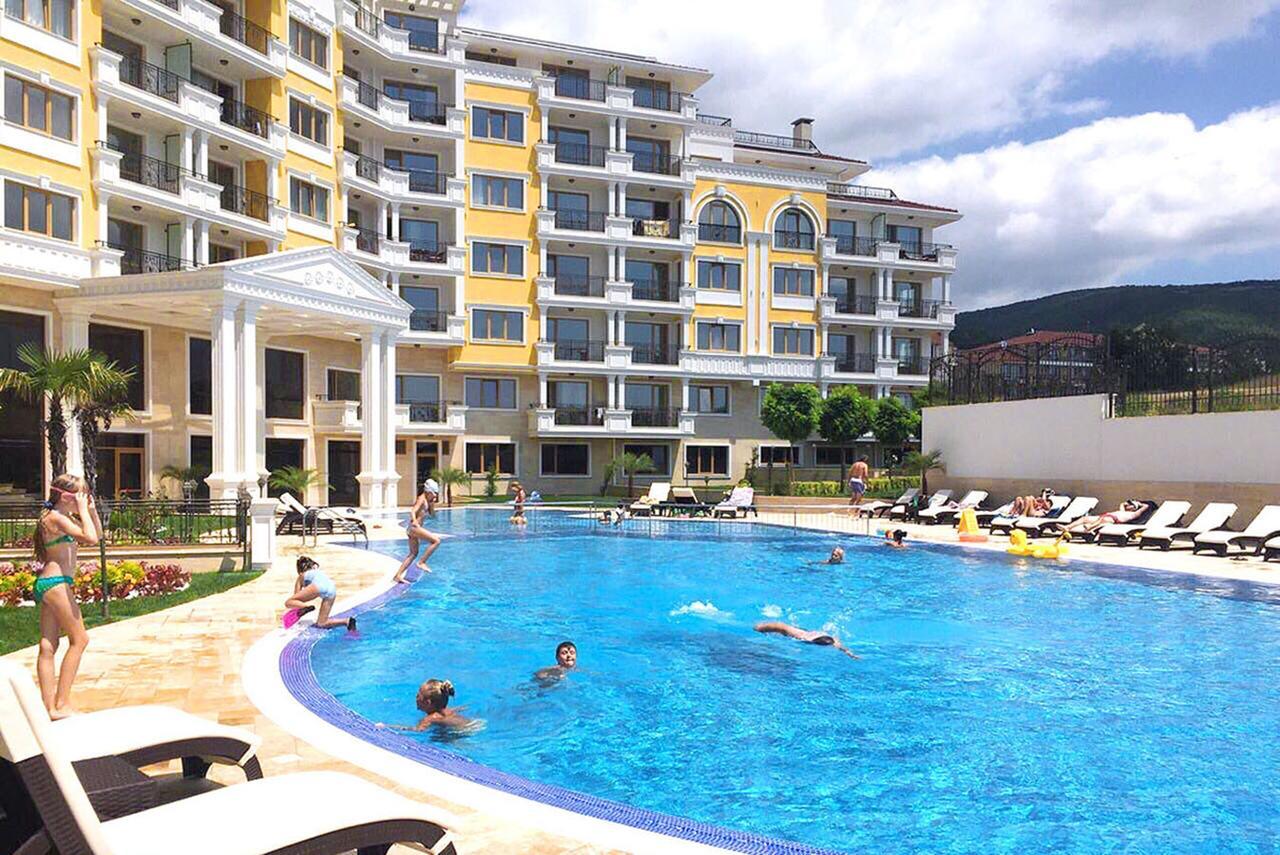 Florence Deluxe Apartments Sveti Vlas Ngoại thất bức ảnh