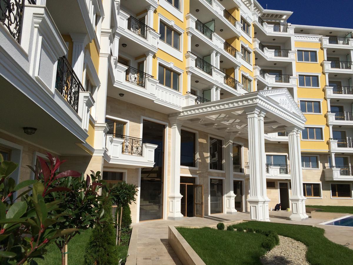 Florence Deluxe Apartments Sveti Vlas Ngoại thất bức ảnh