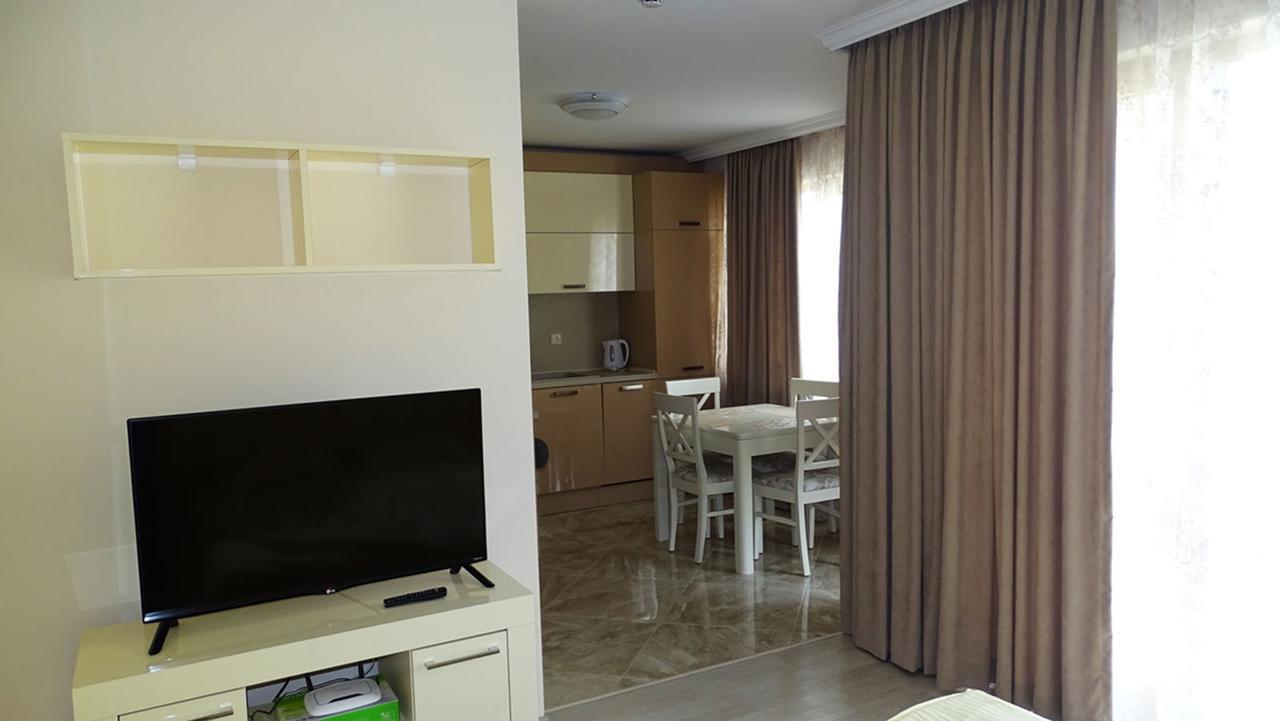 Florence Deluxe Apartments Sveti Vlas Ngoại thất bức ảnh