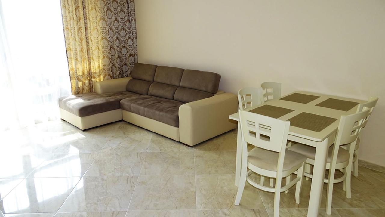 Florence Deluxe Apartments Sveti Vlas Ngoại thất bức ảnh