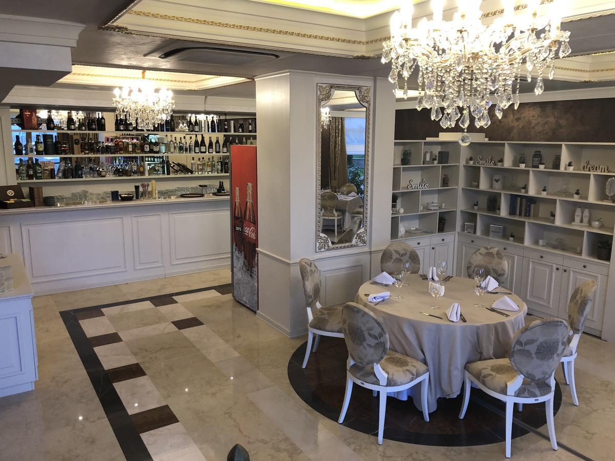 Florence Deluxe Apartments Sveti Vlas Ngoại thất bức ảnh