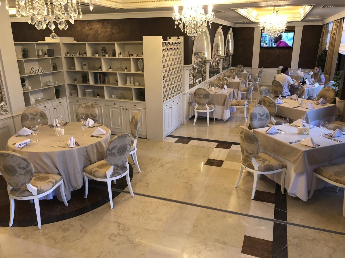 Florence Deluxe Apartments Sveti Vlas Ngoại thất bức ảnh